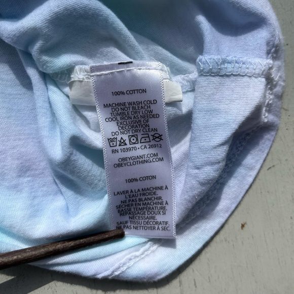 Women's Obey T-Shirt Multicolor Spell-Out S Streetwear Y2K Andre Giant Peace - Picture 7 of 12